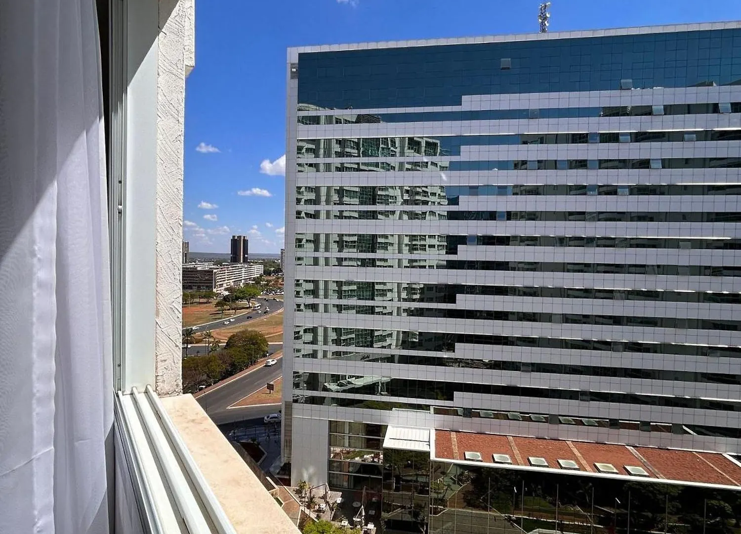 Sm1112 Flat Regiao Central Prox Embaixada Americana ブラジリア